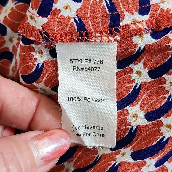 CAbi Style #778 Dream Day Peplum Tank Top, Back Zipper, Smocked Sides, 8 - Picture 6 of 7